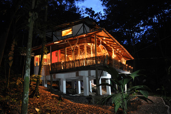 El Arbol Jungle Houses