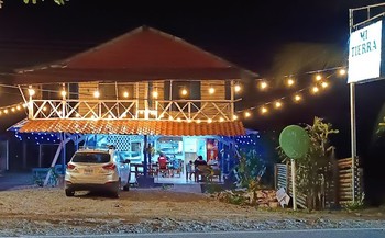 Mi Tierra Restaurante Playa Negra