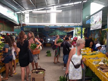 Feria Agrícola y Artesanal de Puerto Viejo