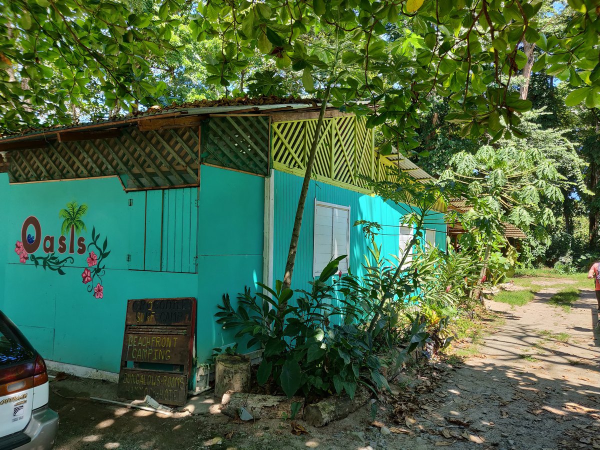 Oasis Beachfront Hostel - Puerto Viejo de Talamanca, Limón, Costa Rica