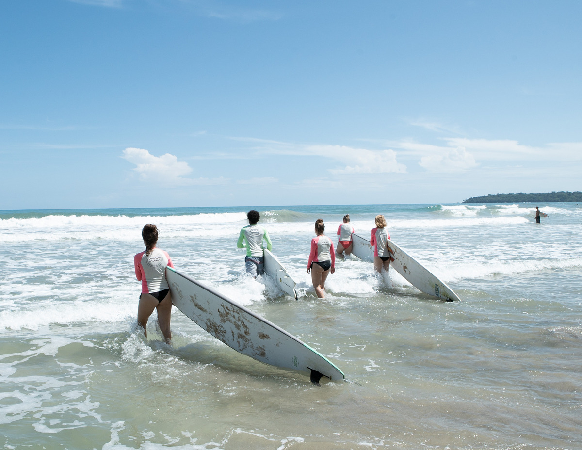 Surfing Lessons in Costa Rica