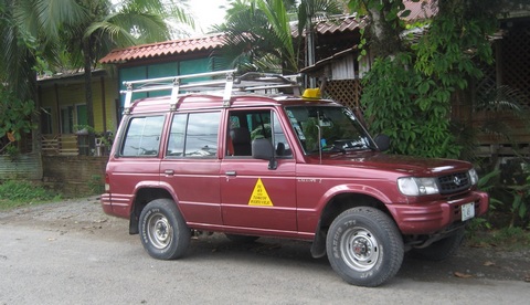 Hay taxis rojos en Puerto Viejo pero también muchos taxis informales