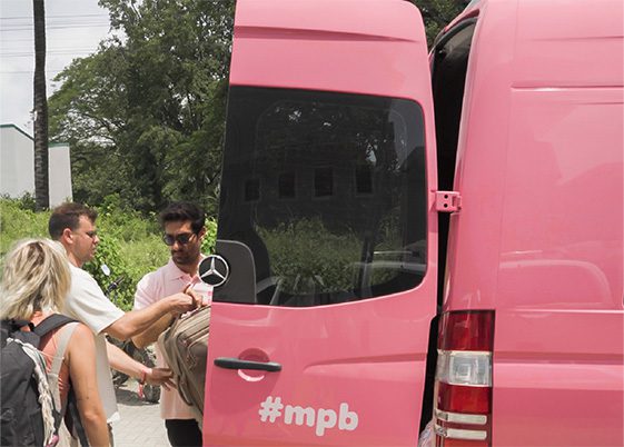 MyPinkBus offers shuttes from Bocas to Playa Venao, Boquette and Panamá City